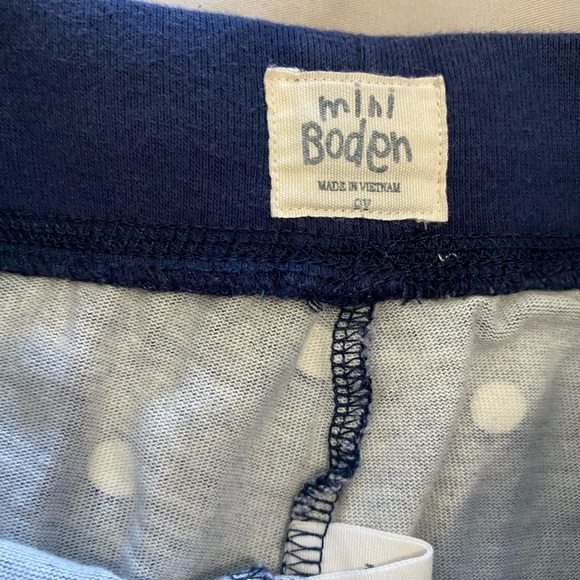 Mini Boden shorts size 8 - Picture 3 of 3